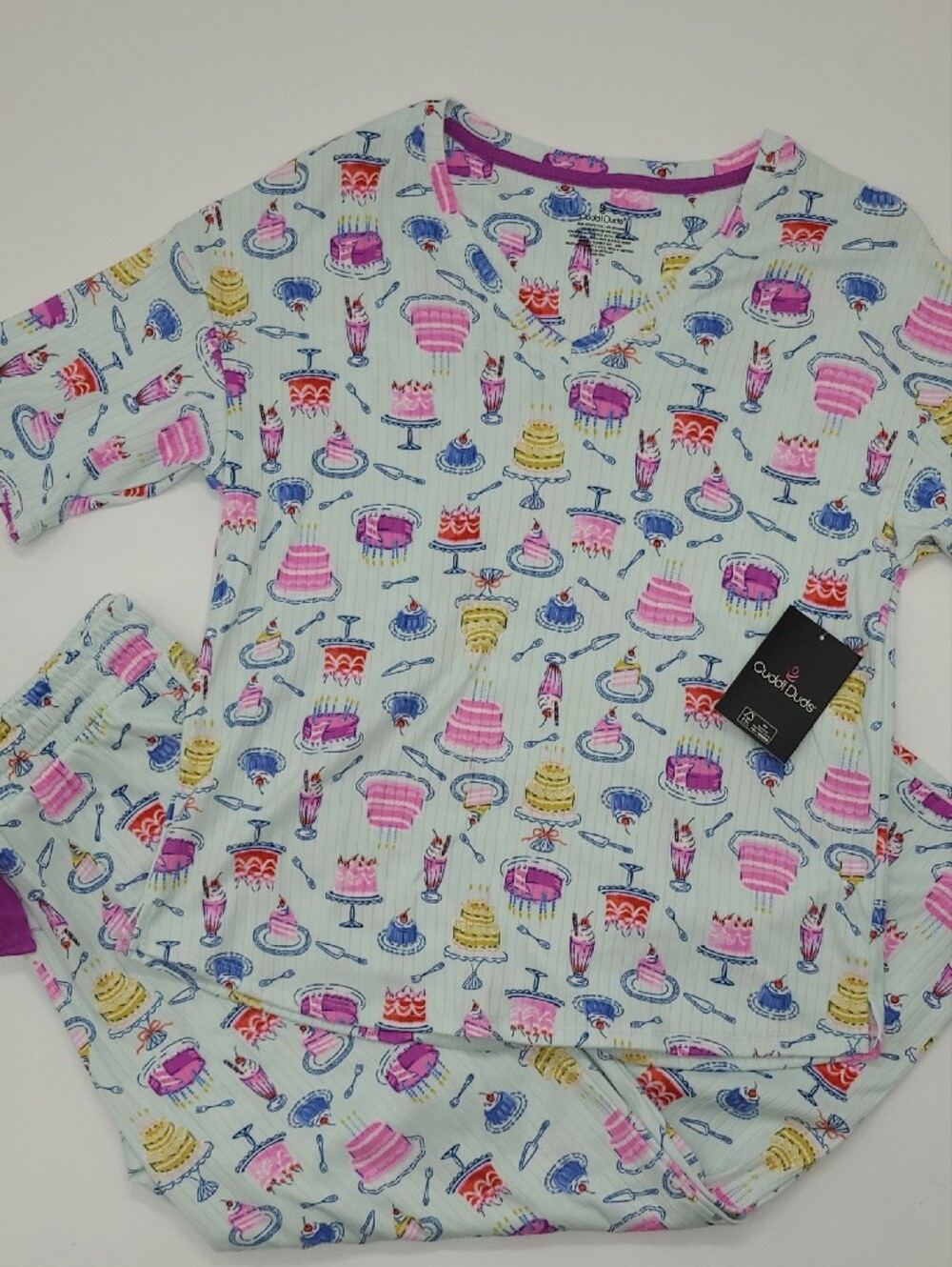 Cuddl Duds Pajama Set Capri Light Blue Cake Print Pockets Pink Yellow 2pc NEW - Picture 2 of 10